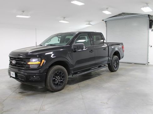 Used 2024 Ford F150 XLT w/ Equipment Group 302A MID image 4