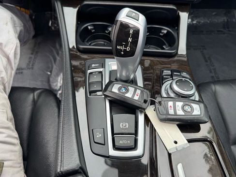 Used 2013 BMW 535i xDrive Sedan AWD/4WD image 21