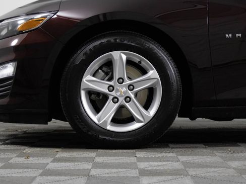 Used 2021 Chevrolet Malibu LS image 43