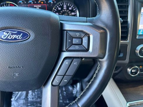 Used 2019 Ford Expedition Platinum AWD/4WD image 31