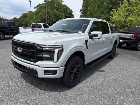 New 2026 Ford F150 Lariat w/ Equipment Group 501A Mid AWD/4WD image 3