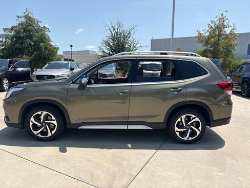 Used 2024 Subaru Forester Touring w/ Pop Package 2 AWD/4WD image 8