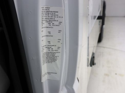 Used 2024 Ford E-350 and Econoline 350 Super Duty w/ Power Windows & Locks Group RWD image 35