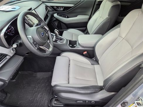 Used 2020 Subaru Outback Limited w/ Popular Package #2 image 9