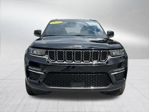 Certified 2025 Jeep Grand Cherokee Limited w/ MOPAR Finishing Package image 2