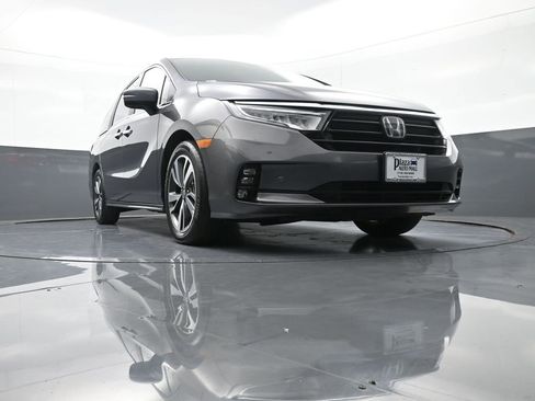 Certified 2024 Honda Odyssey Touring image 29