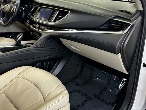 Used 2019 Buick Enclave Premium w/ Experience Buick Package image 12