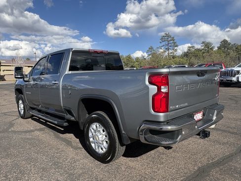 Used 2024 Chevrolet Silverado 2500 LTZ w/ LTZ Plus Package image 10