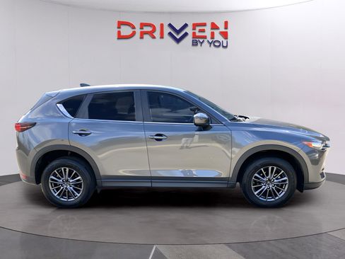 Used 2019 MAZDA CX-5 Touring image 7