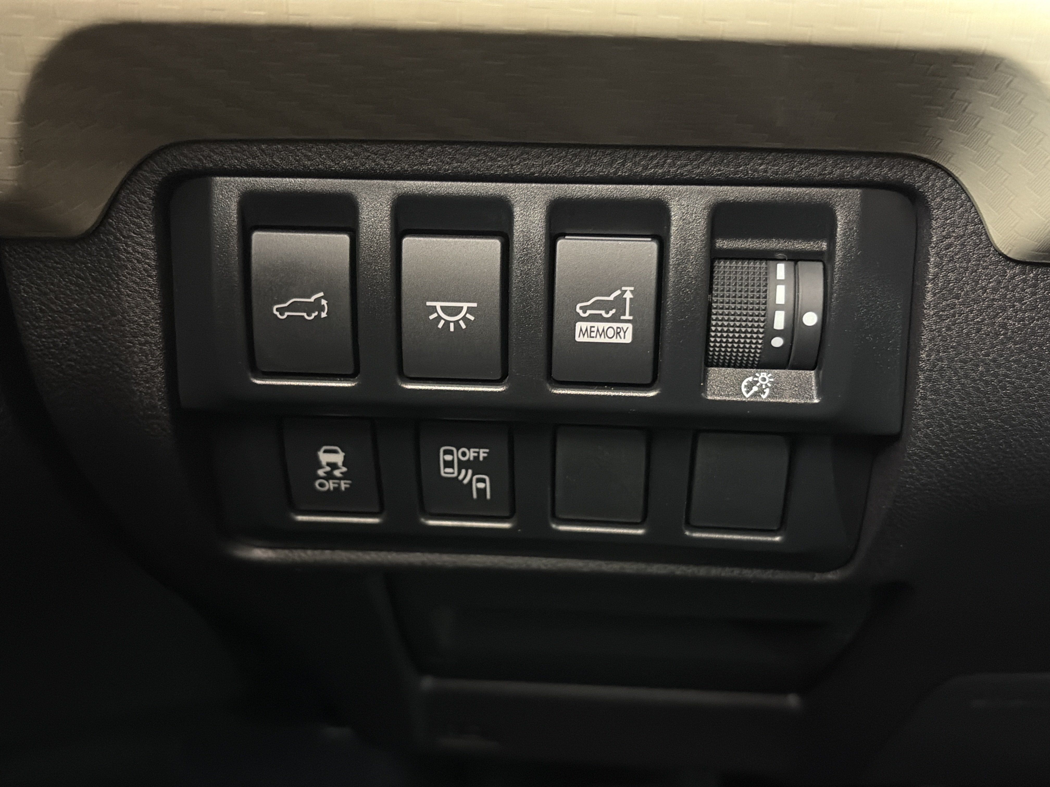 Used 2020 Subaru Ascent Premium w/ Sport Package AWD/4WD image 35