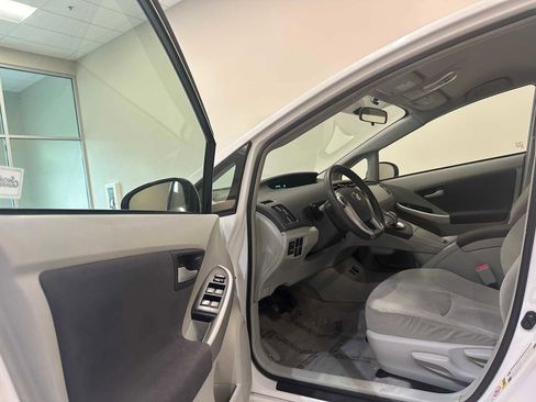 Used 2011 Toyota Prius Two image 21