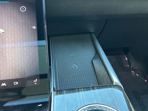 Used 2025 Cadillac Escalade ESV Premium Luxury w/ Touring Package image 61