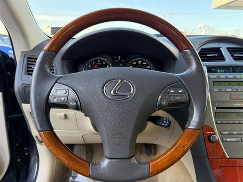 Used 2011 Lexus ES 350 image 31