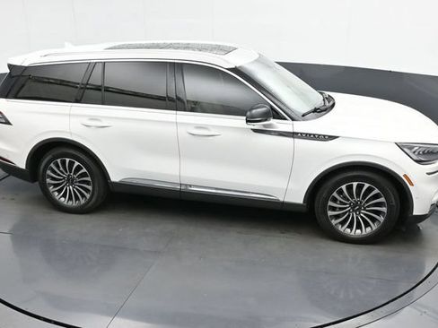 Used 2023 Lincoln Aviator Reserve w/ Equipment Group 201A RWD image 19