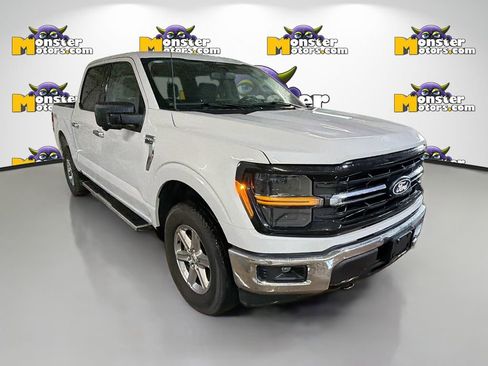 Used 2024 Ford F150 XLT AWD/4WD image 3