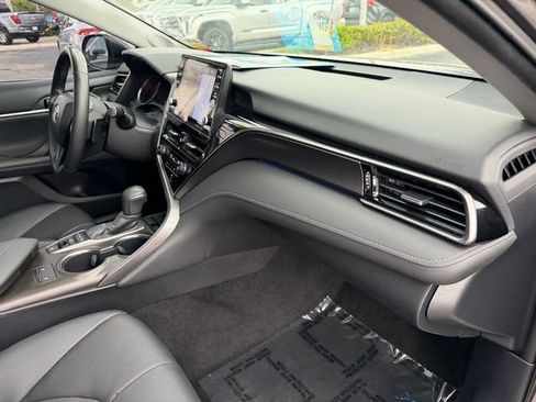 Certified 2022 Toyota Camry XSE w/ Navigation Package FWD image 19