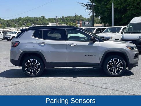 Certified 2023 Jeep Compass Limited AWD/4WD image 10