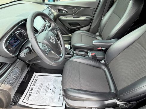 Used 2019 Buick Encore Preferred AWD/4WD image 23