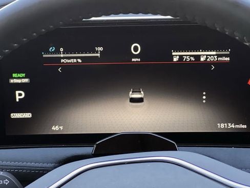 Used 2023 Nissan Ariya Platinum+ image 15