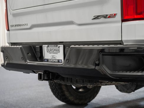 Used 2024 Chevrolet Silverado 1500 ZR2 image 23