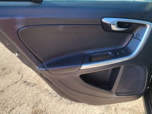 Used 2016 Volvo V60 T5 Premier w/ Protection Package FWD image 22