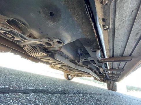 Used 2016 Chevrolet Traverse LT w/ Style and Technology Package image 12