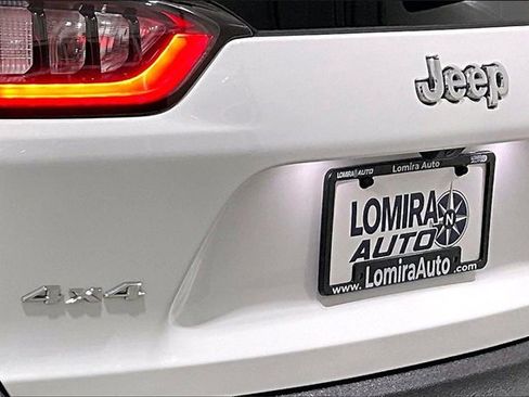 Used 2021 Jeep Cherokee Latitude Lux w/ Sun & Sound Group image 40