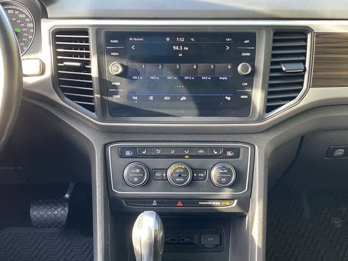 Used 2021 Volkswagen Atlas SE AWD/4WD image 25