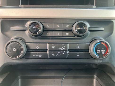 Used 2023 Ford F450 XLT w/ 360-Degree Camera Package image 17