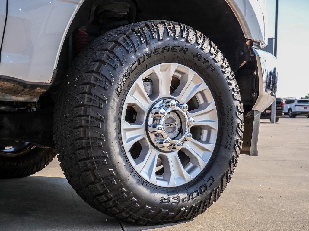 Used 2020 Ford F250 XLT w/ XLT Value Package AWD/4WD image 9