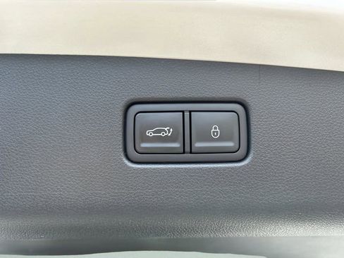 New 2026 Genesis GV70 2.5T AWD/4WD image 19