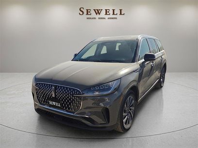 New 2026 Lincoln Aviator 2WD