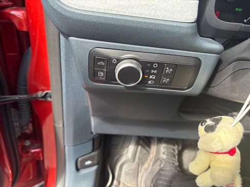 Used 2023 Ford Maverick XLT FWD image 15