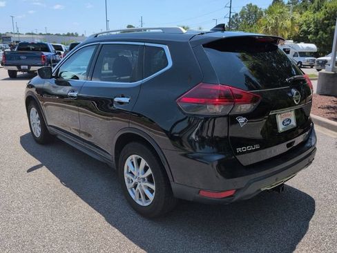 Used 2019 Nissan Rogue SV FWD image 6