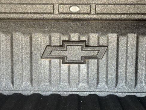 Used 2019 Chevrolet Silverado 1500 LTZ image 5