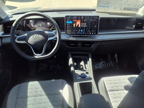 New 2026 Volkswagen Tiguan S FWD image 9