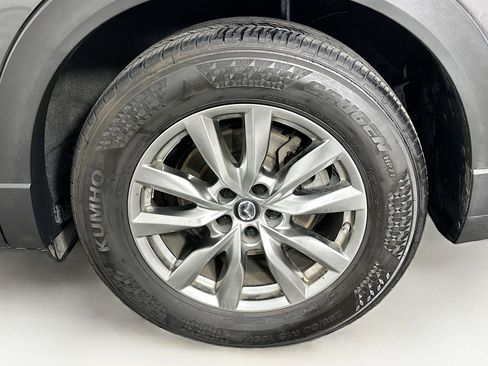 Used 2019 MAZDA CX-9 Touring w/ Touring Premium Package image 11