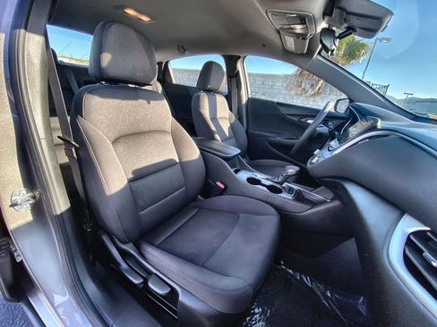 Used 2024 Chevrolet Malibu LT image 18