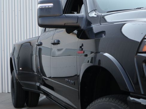 New 2026 RAM 3500 Limited AWD/4WD image 3