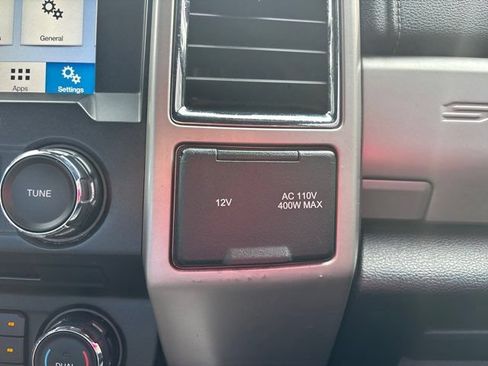 Used 2018 Ford F250 Lariat w/ Lariat Ultimate Package AWD/4WD image 32