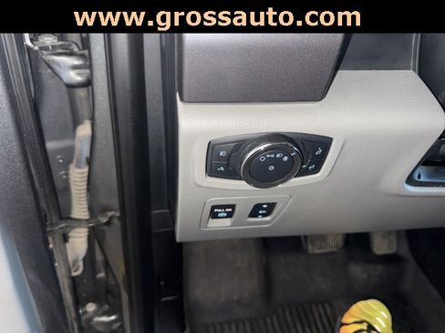 Used 2015 Ford F150 XLT w/ Equipment Group 302A Luxury image 20