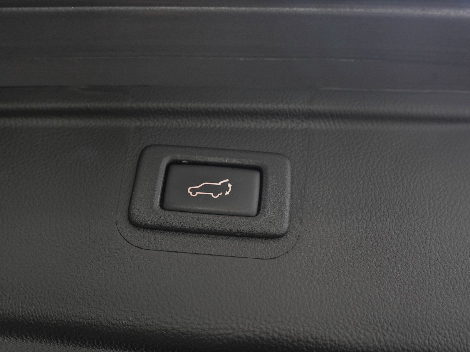Used 2019 Subaru Outback 2.5i Limited AWD/4WD image 11