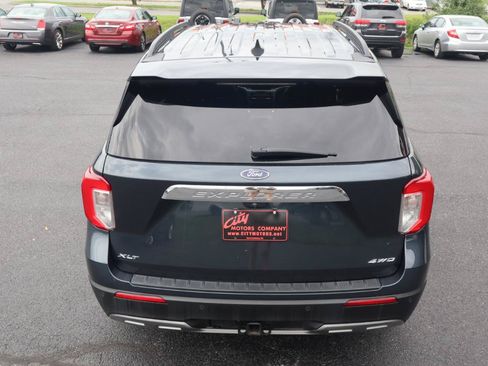 Used 2022 Ford Explorer XLT w/ Equipment Group 202A AWD/4WD image 7