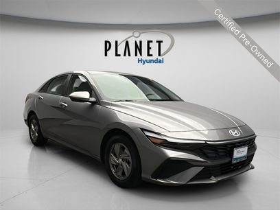 Certified 2025 Hyundai Elantra SE