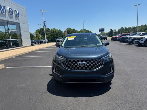 Certified 2024 Ford Edge SEL w/ Convenience Package AWD/4WD image 3