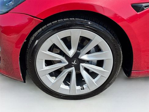 Used 2023 Tesla Model 3 Standard Range image 31