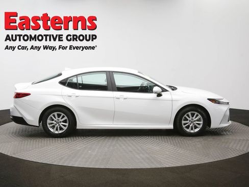 Used 2025 Toyota Camry LE image 44