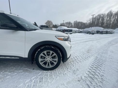 Certified 2023 Ford Explorer Limited w/ Limited Technology Package image 22