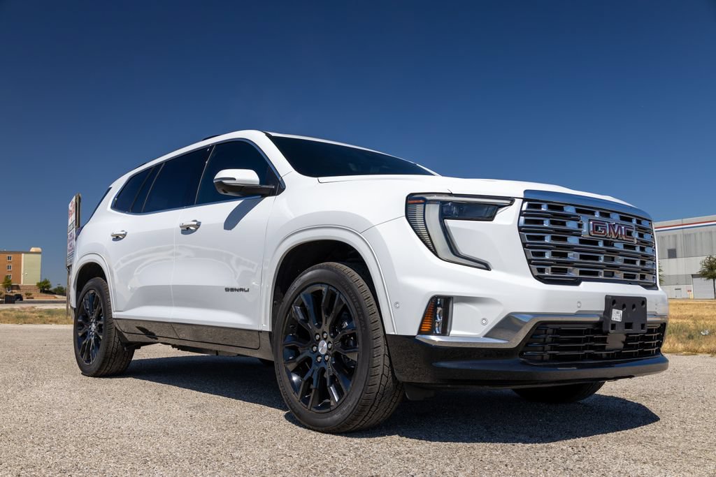 Used 2025 GMC Acadia Denali w/ Super Cruise Package AWD/4WD image 1