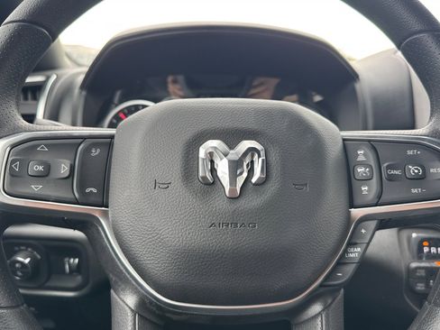 New 2026 RAM 1500 4x4 Crew Cab image 21